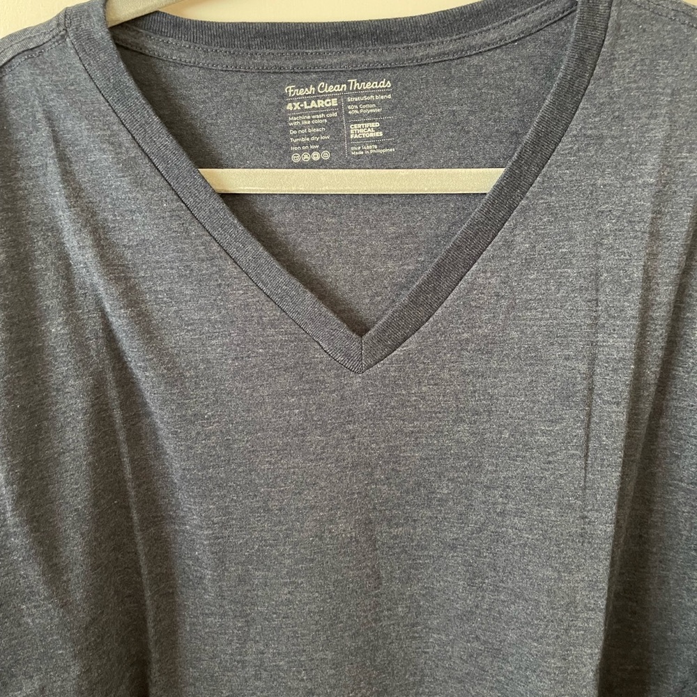 Fresh Clean Treads Men's Charcoal Short Sleeve Tee v neck 4X-Large - Picture 4 of 6